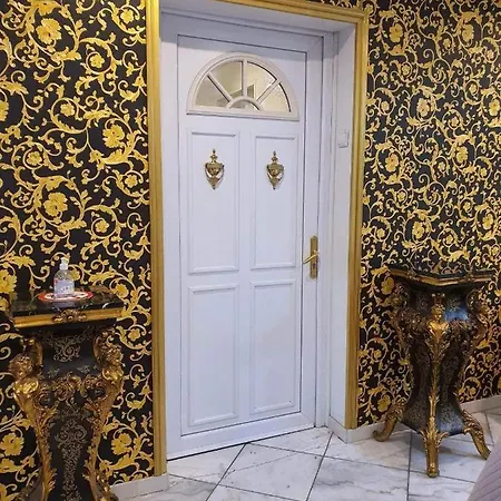 Baroque Vila *